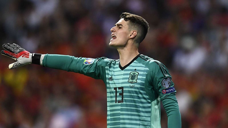 Lý giải nguyên nhân vì sao Kepa đánh bật De Gea lên băng ghế dự bị?