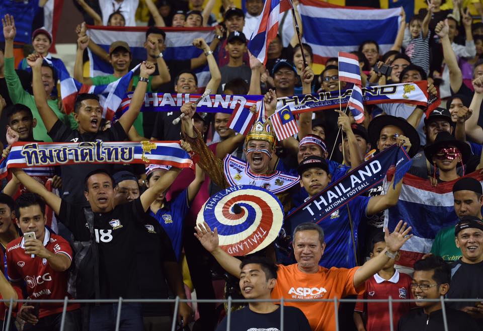 CĐV Thái Lan: ‘Chúng ta phải tự hào sau trận thua 0-13’