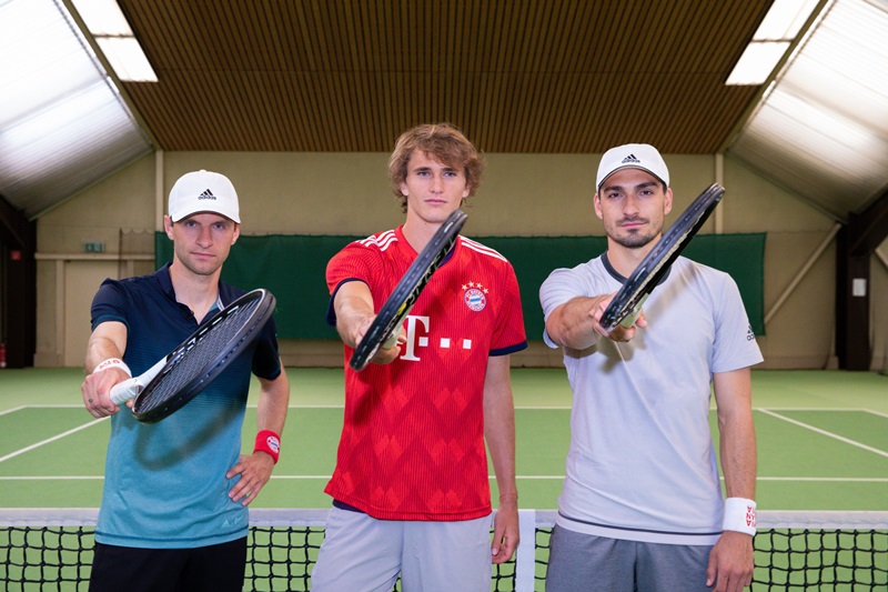 Rảnh rỗi, cựu vua phá lưới World Cup "chuyển nghề" sang chơi tennis