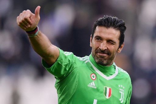 Ngỡ ngàng! Buffon gọi mục tiêu M.U là "sự pha trộn Pogba, Vidal và Marchisio"