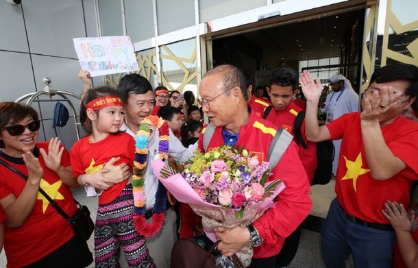 Ảnh bài viết VFF gia hạn với thầy Park, không chỉ là chuyện tiền nong