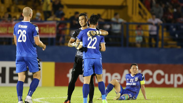 Niềm tin chung kết AFC Cup toàn Việt Nam: Tại sao không? 