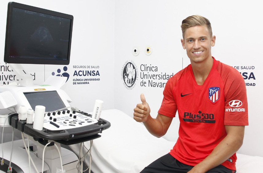 Atletico Madrid vui mừng ra mắt Nhà vô địch Champions League