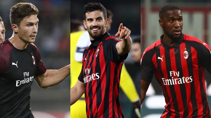 Chỉ sau 1 tháng, kế hoạch chuyển nhượng của AC Milan đã thay đổi chóng mặt