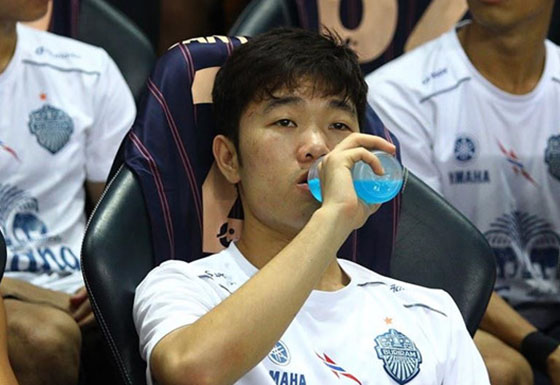Xuân Trường không được đăng ký tại Buriram: Về ngay kẻo lỡ!