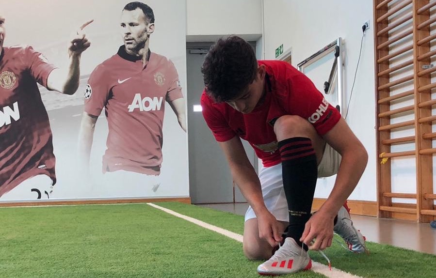 Tân binh Man Utd tập luyện điên cuồng trước ngày gặp Solskjaer