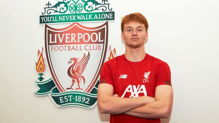 Với 1.3 triệu bảng, Liverpool sẽ có Van Dijk 2.0?