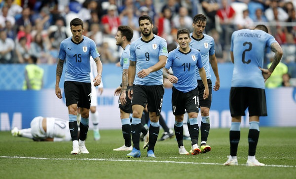Ảnh bài viết Uruguay bị loại, Arsenal vô tình biết được "tử huyệt"?