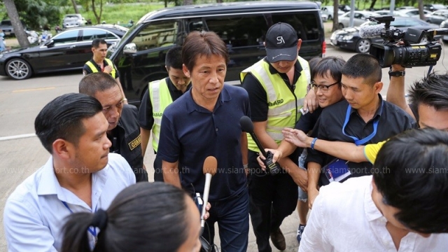 Ảnh bài viết Copy công thức thành công của Việt Nam: Người Thái hoảng sợ “phù thủy” Park Hang-seo?