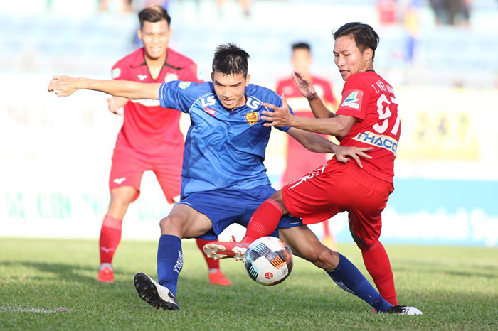 Ảnh bài viết TRỰC TIẾP Quảng Nam 0-0 HAGL (Luân lưu 5-4): Văn Sơn sút hỏng quả luân lưu cuối cùng