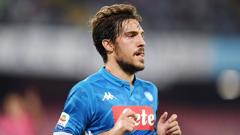 Ra giá 30 triệu euro cho “người thừa”, Napoli sắp đón sao Real Madrid