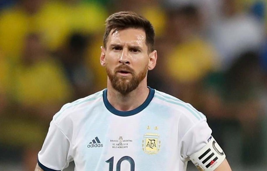 "Tôi là 1 người bạn nhưng Messi đã thiếu tôn trọng"