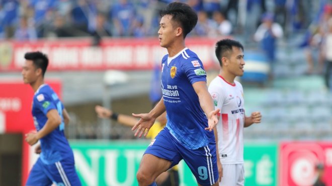 Vua phá lưới V-League: Gió đã xoay chiều, đến lúc chân sút nội “hái quả ngọt”?