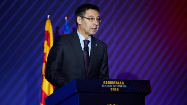 Chi 81 triệu, Barca gây sốc, quyết giật "siêu trung vệ" Ngoại hạng Anh