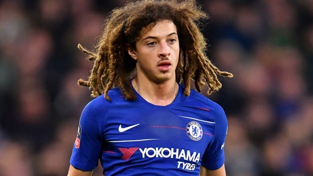 Lộ diện cùng lúc hai bến đỗ tương lai dành cho "Gullit 2.0"