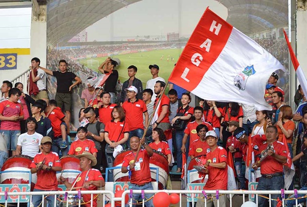 HAGL: Khi tình yêu từ người hâm mộ chưa được đền đáp xứng đáng