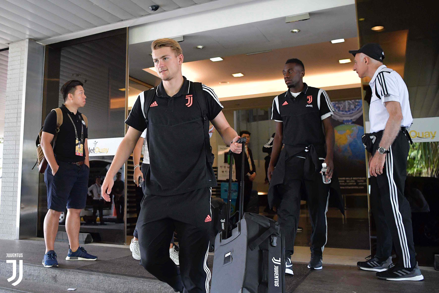Ảnh bài viết De Ligt giờ chiếm hết 'spotlight' của Ronaldo tại Juventus