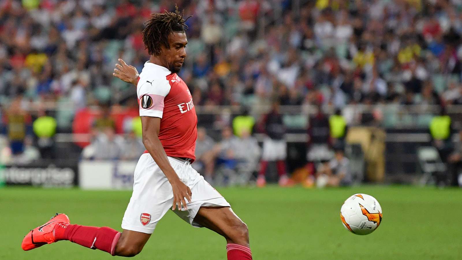 Arsenal ký "bom tấn" 80 triệu, sao đội nhà đòi rời đi ngay lập tức