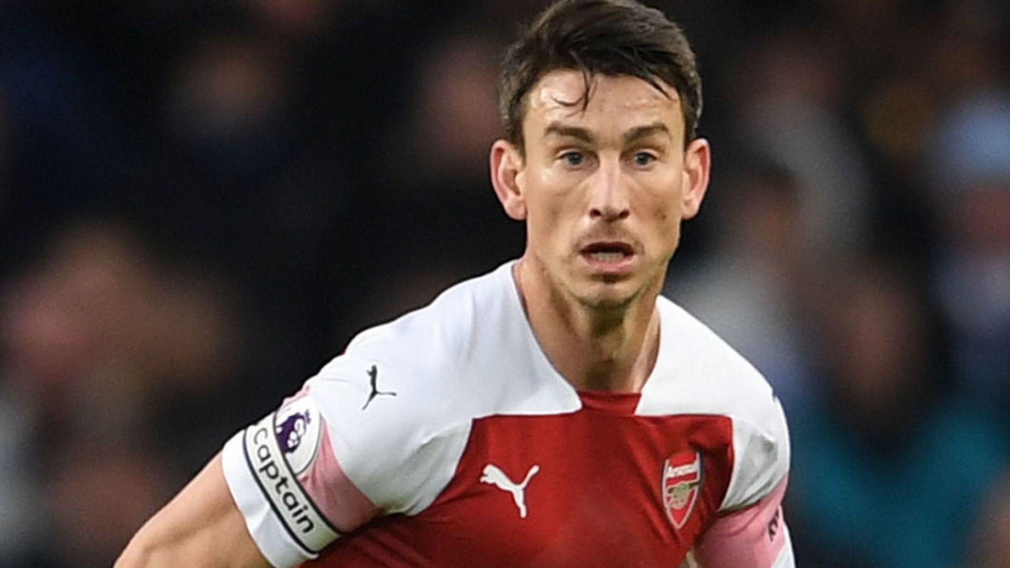 Tìm được bến đỗ mới, "kẻ nổi loạn" tức tốc rời Arsenal