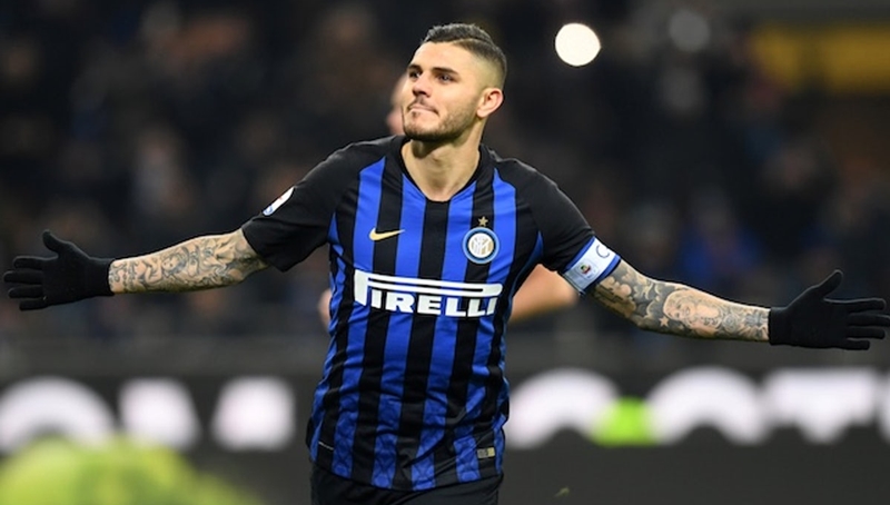 Top 10 ngôi sao "đi không được, ở không xong" tại Serie A: Bộ 3 của Juventus