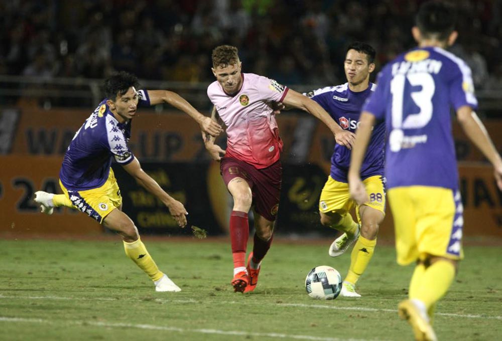 Cựu HLV V-League: Chuyện xin - cho điểm trước đây có, nhưng giờ đã rất khác