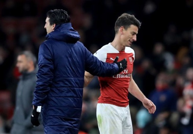 Đội trưởng thiếu chuyên nghiệp, nội bộ Arsenal 'đại loạn' vì phe phái