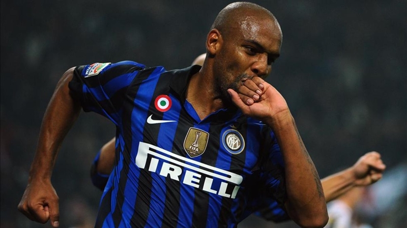 Maicon Douglas, ngôi sao tại Inter Milan và người thừa của Man City