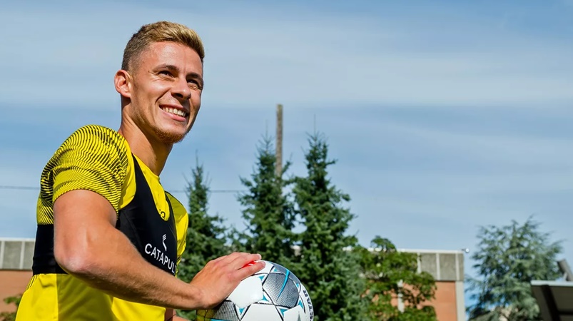 Tân binh 25 triệu của Dortmund lên tiếng: "Tôi thích chịu nhiều áp lực"