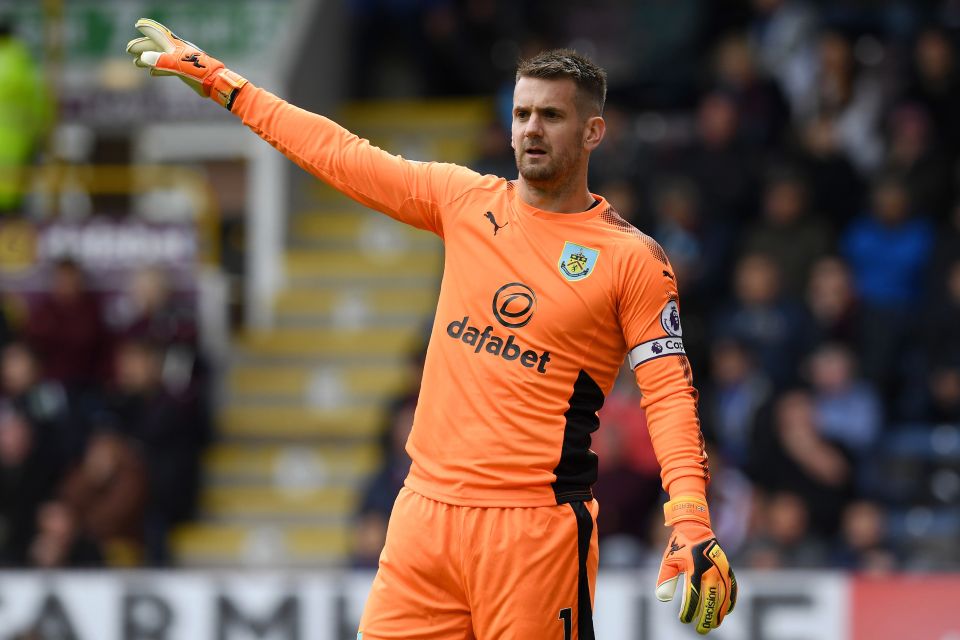 Aston Villa chi khủng khiếp, đón tân binh thứ 12 - người cũ của Man Utd