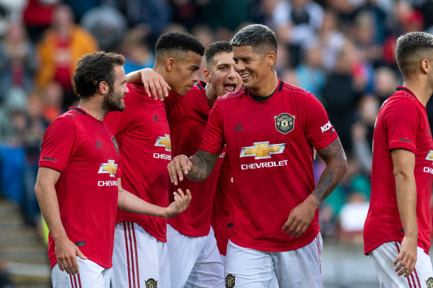 Kịch tính phút bù giờ, Man United nghẹt thở nâng chuỗi thắng lên con số 5