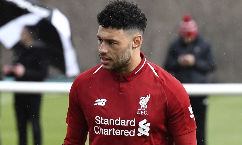 Ảnh bài viết Hàng công sứt mẻ, Liverpool sẽ đối đầu với Man City thế nào?