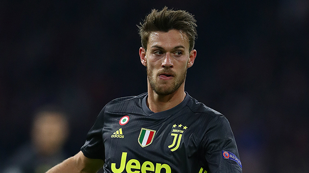 Juventus có câu trả lời cho Arsenal trong thương vụ Rugani