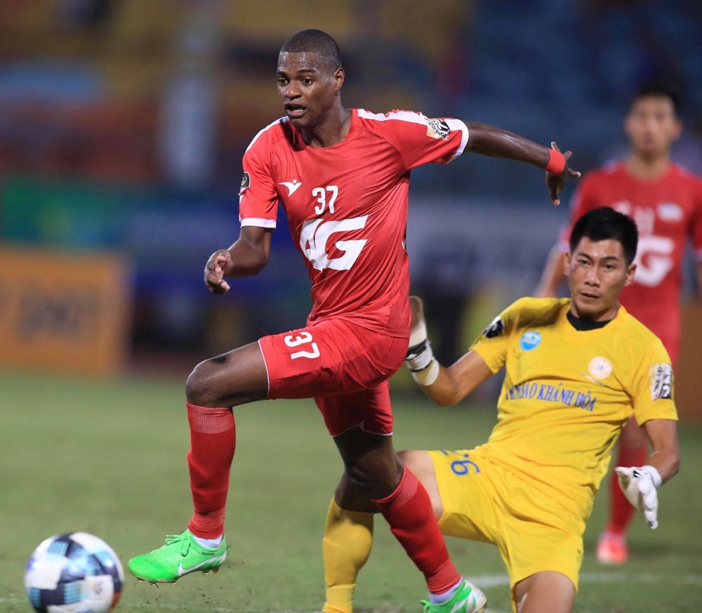 Viettel thành bại tại… Bruno Cunha