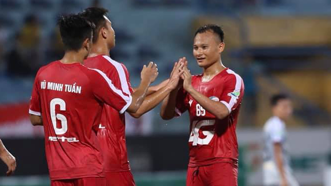 Trọng Hoàng lập công, Viettel trả món nợ đã vay với HAGL ở lượt đi