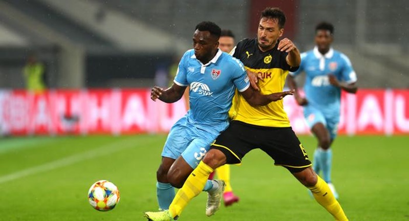 Sau khoảng thời gian dài, Hummels cũng đã trở lại thi đấu cho Dortmund