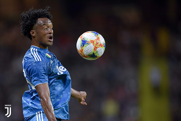 Ảnh bài viết Sao Colombia khen ngợi lối chơi Juve dưới thời HLV Sarri