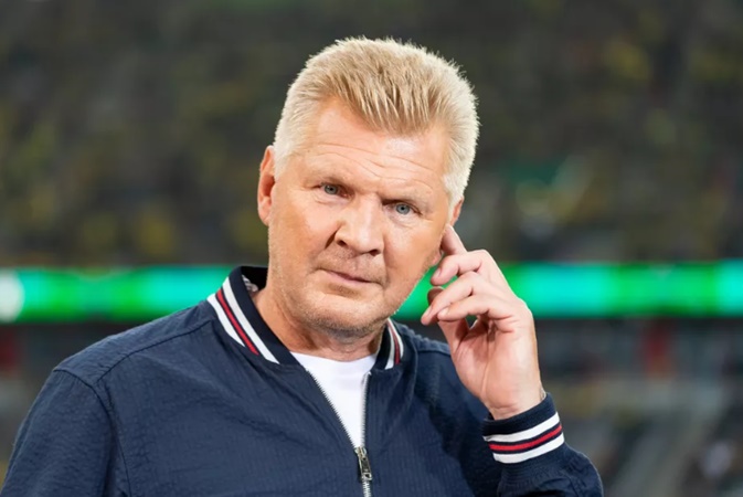Effenberg nói một điều cực gắt về đội hình của Bayern đang có