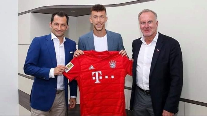 Bỏ lỡ hàng loạt mục tiêu, sau cùng Bayern cũng đã có phương án "thứ N" thay Robbery