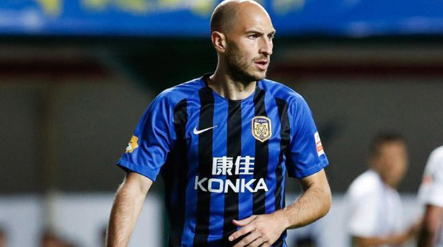 Chán Trung Quốc, cựu sao AC Milan lên kế hoạch hồi hương