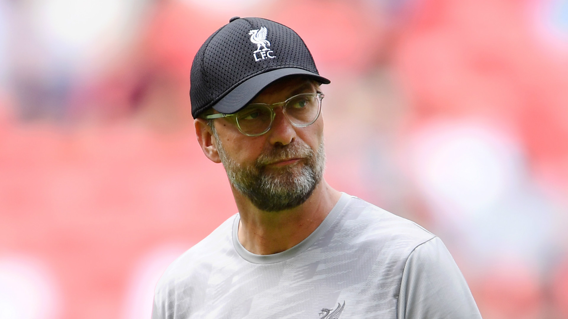 Klopp phá vỡ im lặng về việc 'kẻ thất sủng' không có tên dự Siêu Cúp