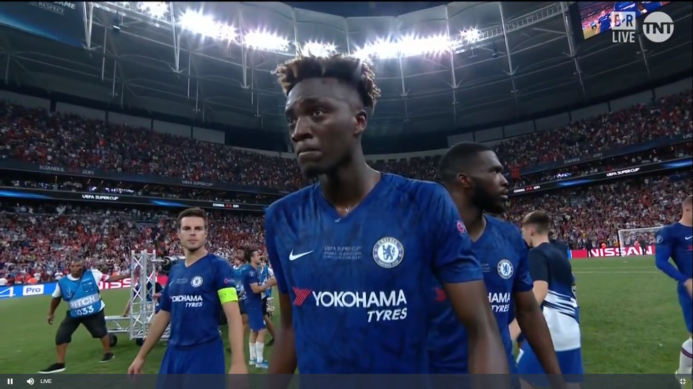 Ảnh bài viết Hết M.U tới Liverpool, "số 9 ám ảnh" của Chelsea khóc mếu máo