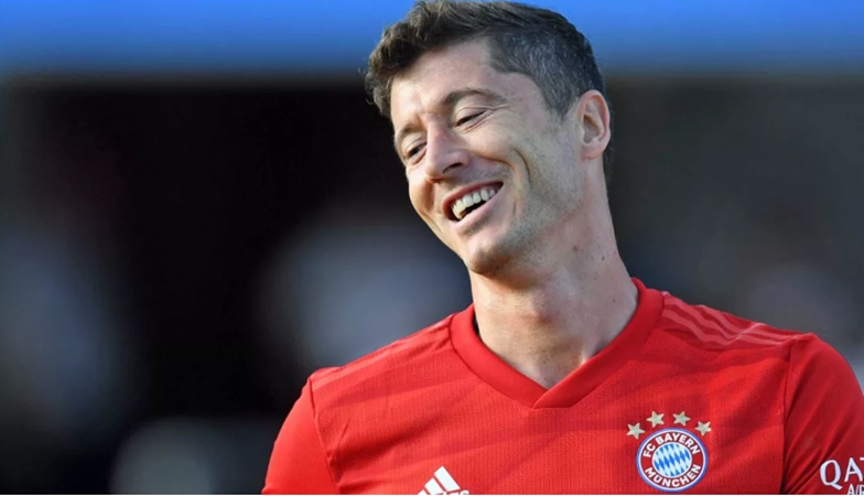 Lewandowski cảnh tỉnh Bayern: "Mọi người đều mong chờ cái tên khác vô địch"