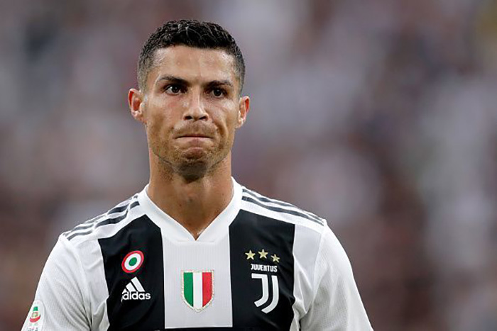Loại Ronaldo, McTominay tuyên bố cái tên "100% vĩ đại nhất mọi thời đại"