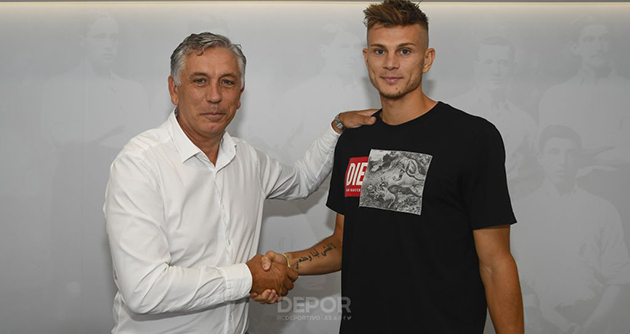 CHÍNH THỨC: Inter Milan tiếp tục cho mượn cầu thủ '8 năm đá 2 trận'