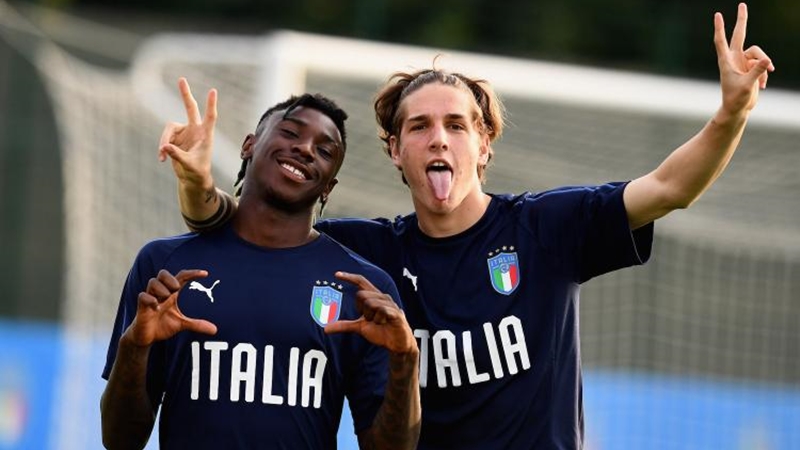 Cựu HLV U21 Italia đã lên tiếng về bộ đôi của Everton và AS Roma
