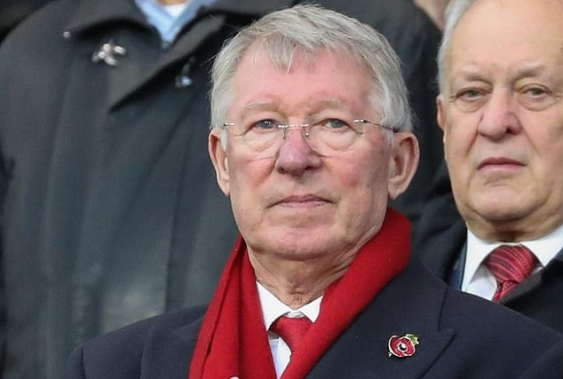 "Tôi có cơ hội gia nhập Man Utd nhưng Sir Alex từ bỏ phi vụ"