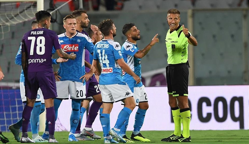 Ảnh bài viết 2 điều rút ra sau trận Fiorentina 3-4 Napoli: Cơ hội nào cho “bom tấn” 42 triệu euro?