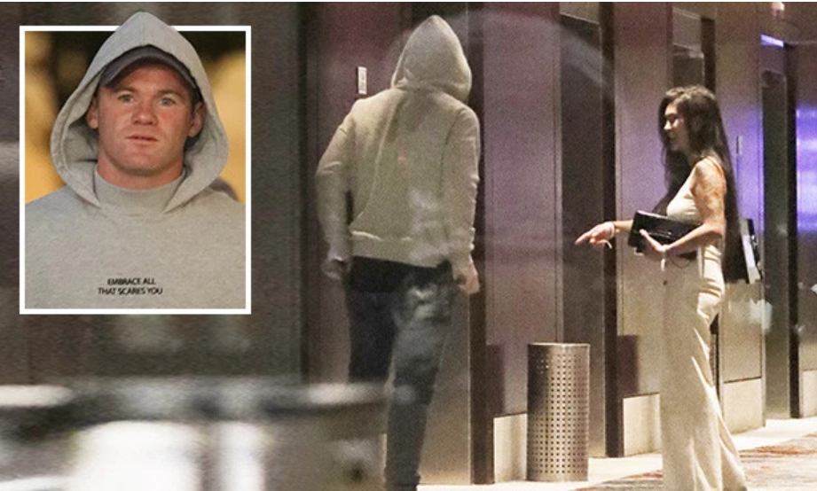 Ảnh bài viết Cựu đội trưởng Man Utd bị bắt gặp "tòm tem" với gái lạ