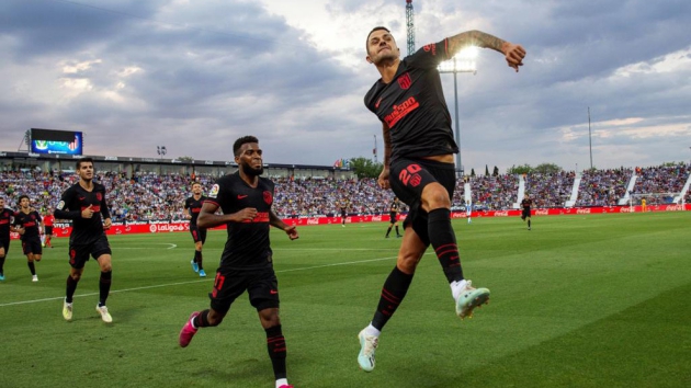 "Máy chém" của Atletico phát biểu sau pha làm bàn để đời