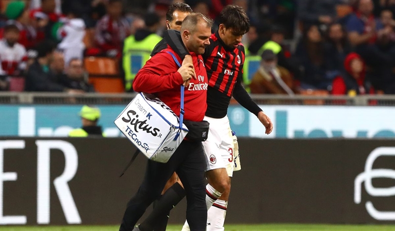Ivan Strinic và hồi chuông báo động cho AC Milan